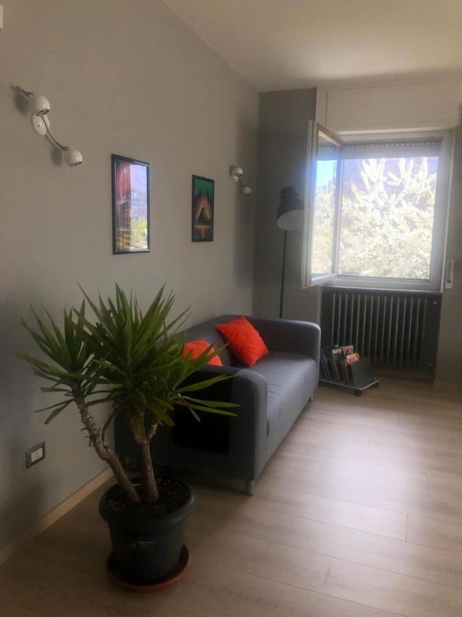 "La Bella Della Cappuccina" Casa Con Parcheggio Interno Gratuito Apartment Domodossola Exterior photo